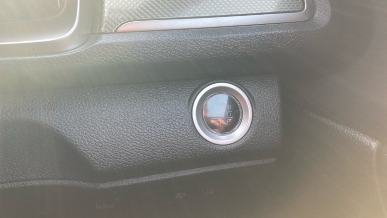 Honda Civic 1.5 VTEC Turbo Prestige 5dr Petrol Hatchback